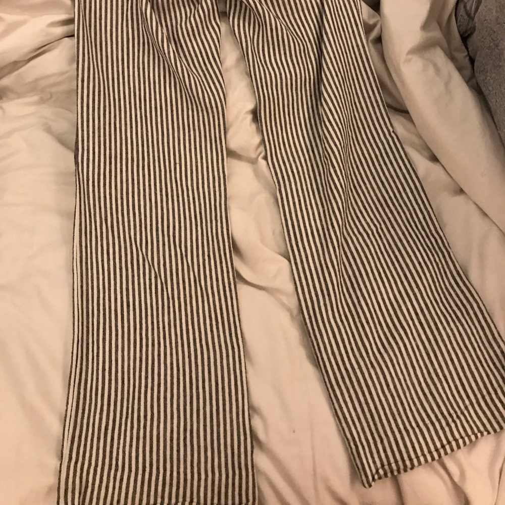 Pants - Picture 5 of 5